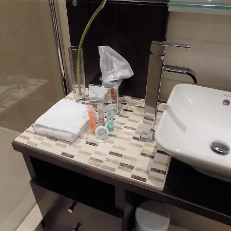דירה Weeks Away Riverside